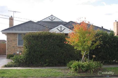 11 Stockdale Ave, Bentleigh East, VIC 3165