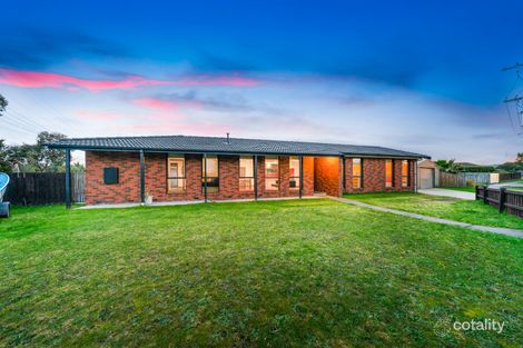 Property photo of 11 Wallace Road Cranbourne VIC 3977