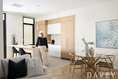 305/10 Nautilus Cres, Scarborough, WA 6019