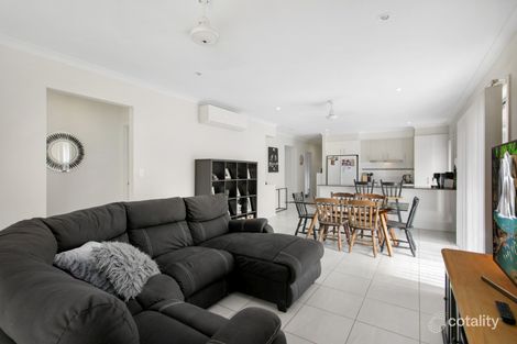 Property photo of 1/20 Water Gum Crescent Ningi QLD 4511