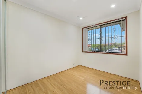 Property photo of 9 Arrowhead Road Greenfield Park NSW 2176