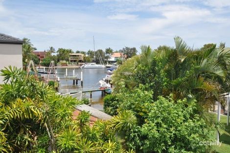 Property photo of 2/15 Bulolo Avenue Runaway Bay QLD 4216