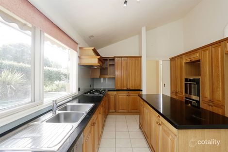 Property photo of 6 Rye Court Glen Waverley VIC 3150