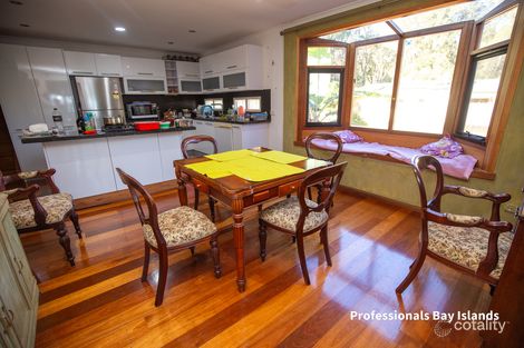 Property photo of 46 Western Road Macleay Island QLD 4184