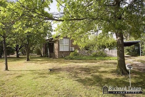 Property photo of 3 Stillwell Place Mawson ACT 2607