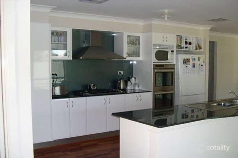 Property photo of 21 Honeyoak Drive Aberglasslyn NSW 2320
