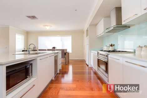 Property photo of 36 Island Circuit Lyndhurst VIC 3975