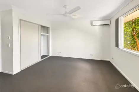 Property photo of 2/18 Discovery Drive Helensvale QLD 4212