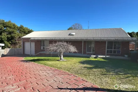 Property photo of 4 Hugh Court Bairnsdale VIC 3875