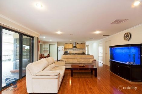 Property photo of 9 Meribel Way Lynbrook VIC 3975