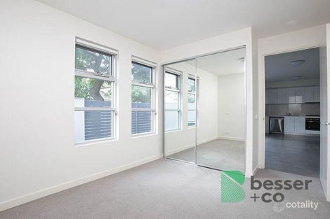 Property photo of 2/286 Hawthorn Road Caulfield VIC 3162