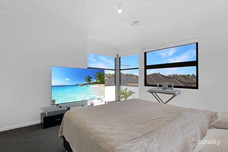 Property photo of 10 Pollifrone Close Angle Vale SA 5117