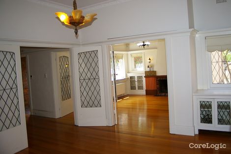 Property photo of 27 Selbourne Road Kew VIC 3101