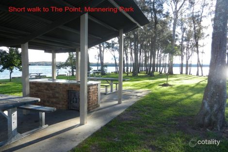 Property photo of 18 Waverley Road Mannering Park NSW 2259