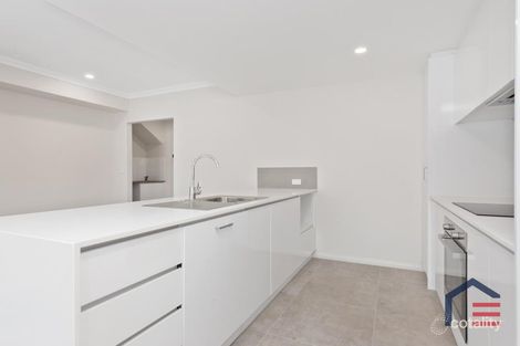 Property photo of 3/10 Lovegrove Way Morley WA 6062