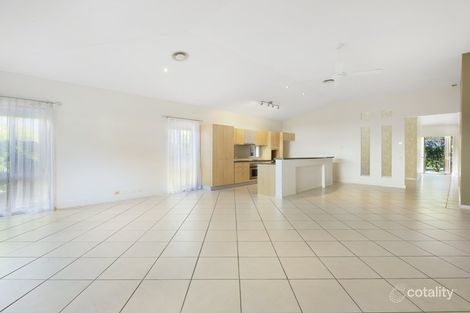 Property photo of 19 Tourangeau Crescent Varsity Lakes QLD 4227