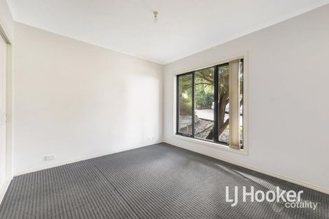 Property photo of 12/103 Army Road Pakenham VIC 3810