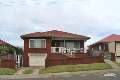 211 Flagstaff Rd, Lake Heights, NSW 2502