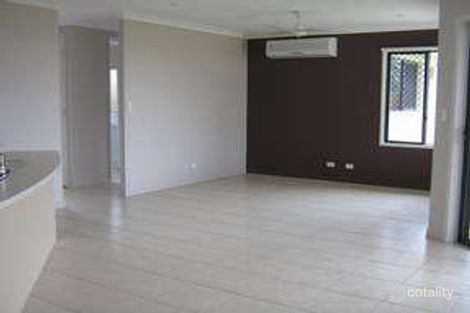 Property photo of 34 Charnley Avenue Bentley Park QLD 4869