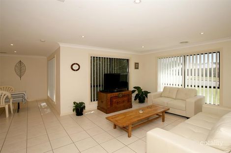 Property photo of 8 Namoi Street Tatton NSW 2650