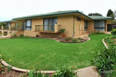 Property photo of 40 Carnoustie Avenue Fairview Park SA 5126