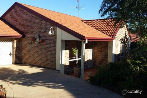 8 Tristania Gr, Greenacre, NSW 2190