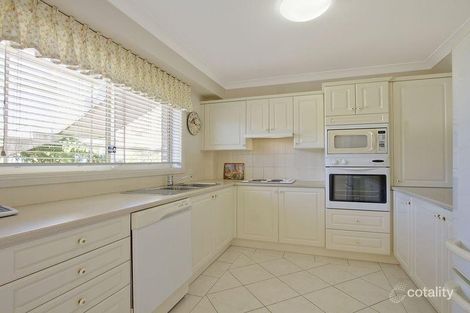 Property photo of 2/11 Stonelea Court Dural NSW 2158