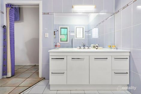 Property photo of 35B Wattle Street Yorkeys Knob QLD 4878