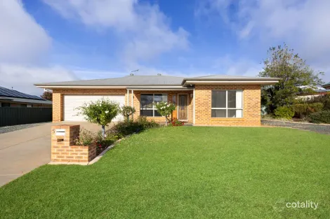 Property photo of 5 Kavanagh Circuit Temora NSW 2666