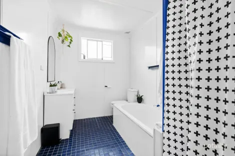 Property photo of 36 Stewart Street Bowenfels NSW 2790