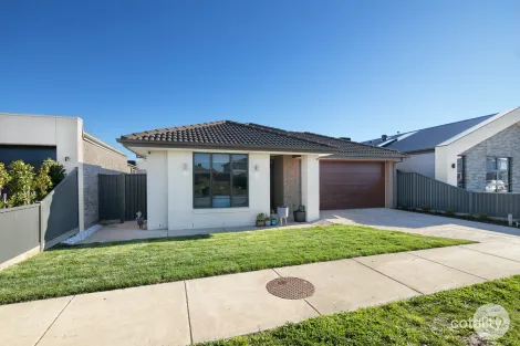 Property photo of 9 Holst Way Lucas VIC 3350