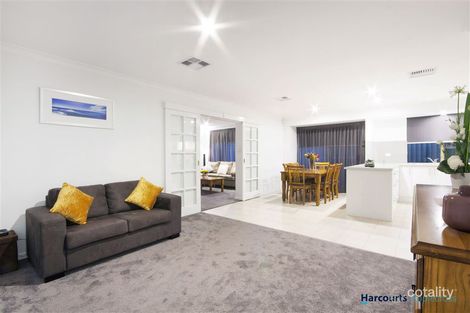 Property photo of 3 Fielder Court Kardinya WA 6163