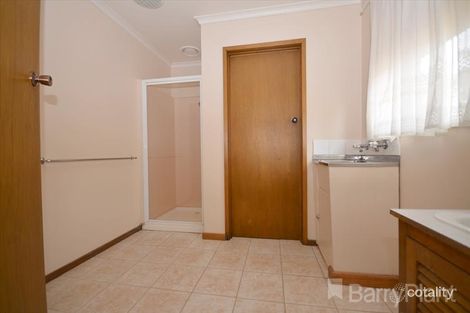 Property photo of 2/30-32 Vale Street Alfredton VIC 3350