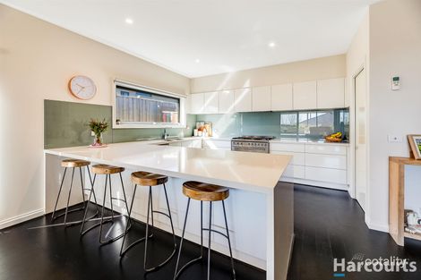 Property photo of 5 Bexley Boulevard Drouin VIC 3818