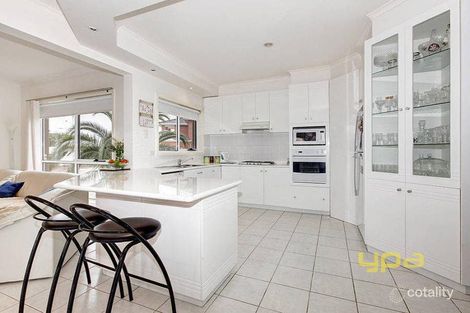 Property photo of 12 Booth Way Taylors Lakes VIC 3038
