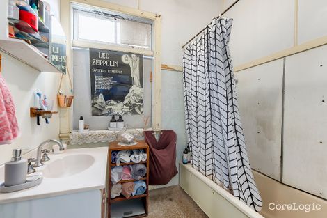 1 Avondale Ave, Annerley, QLD 4103