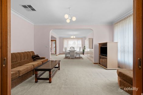 Property photo of 15 Elaine Close Epping VIC 3076