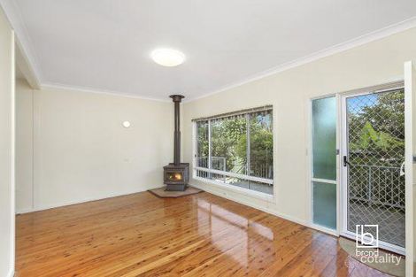 Property photo of 10 Soldiers Point Drive Norah Head NSW 2263