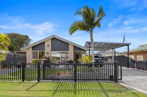 6 Twolyn St, Urangan, QLD 4655