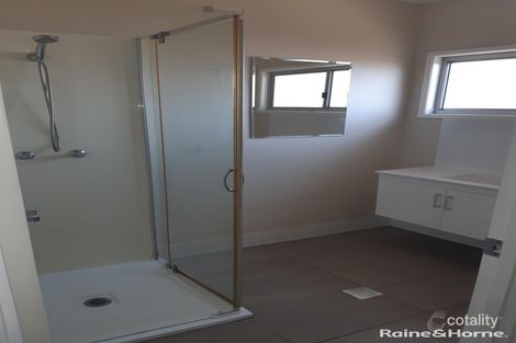 Property photo of 19 Barraclough Crescent Moranbah QLD 4744