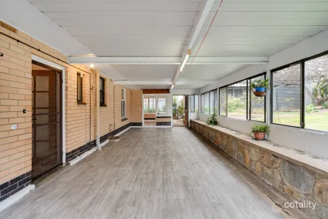 Property photo of 86 Flinders Drive Valley View SA 5093