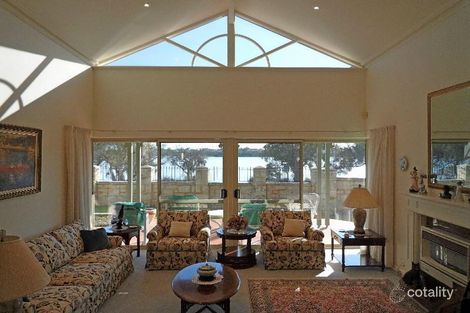 Property photo of 91 The Esplanade Mount Pleasant WA 6153