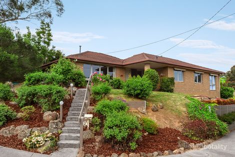 2 Athelstane Dr, Ringwood North, VIC 3134
