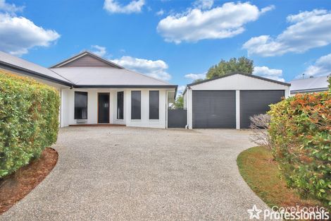 Property photo of 29 Whitehaven Drive Blacks Beach QLD 4740