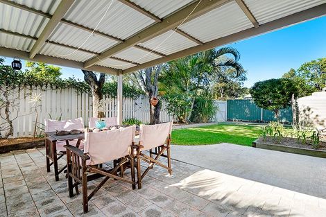 Property photo of 1/4 Coventry Court Labrador QLD 4215