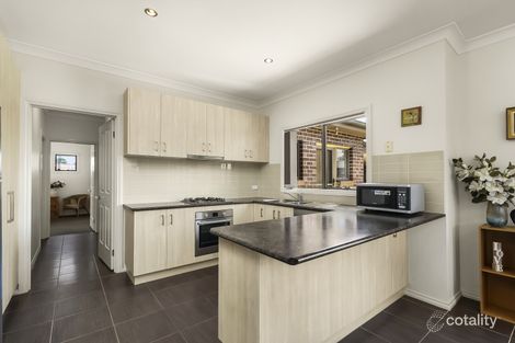Property photo of 11 Reynolds Grove Romsey VIC 3434