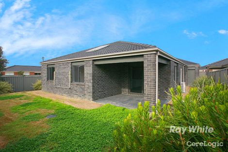 Property photo of 56 Bradford Drive Cranbourne East VIC 3977