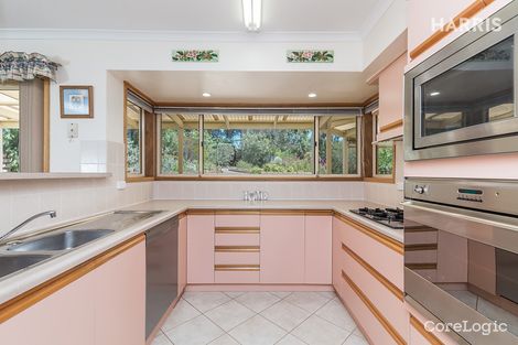 Property photo of 9 Crossing Road Aberfoyle Park SA 5159