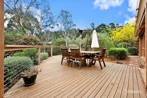 Property photo of 56 Maroong Drive Research VIC 3095