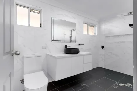 Property photo of 82 Cleopatra Drive Rosemeadow NSW 2560